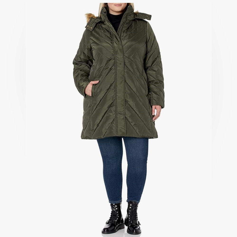 LARRY LEVINE womens Plus-size Mid-length Coat With Faux Fur-trim Hood